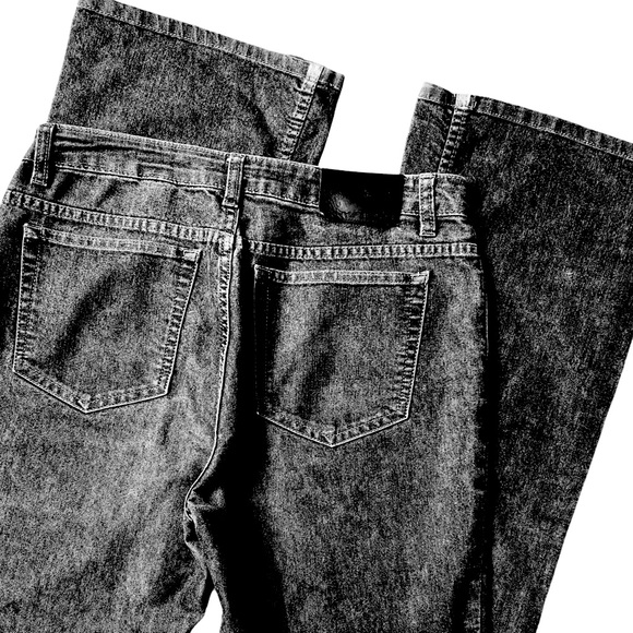 DKNY Jeans , Classic Bootcut Denim Jeans , Women Denim Pants, Relaxed Fit Jeans - Picture 5 of 15